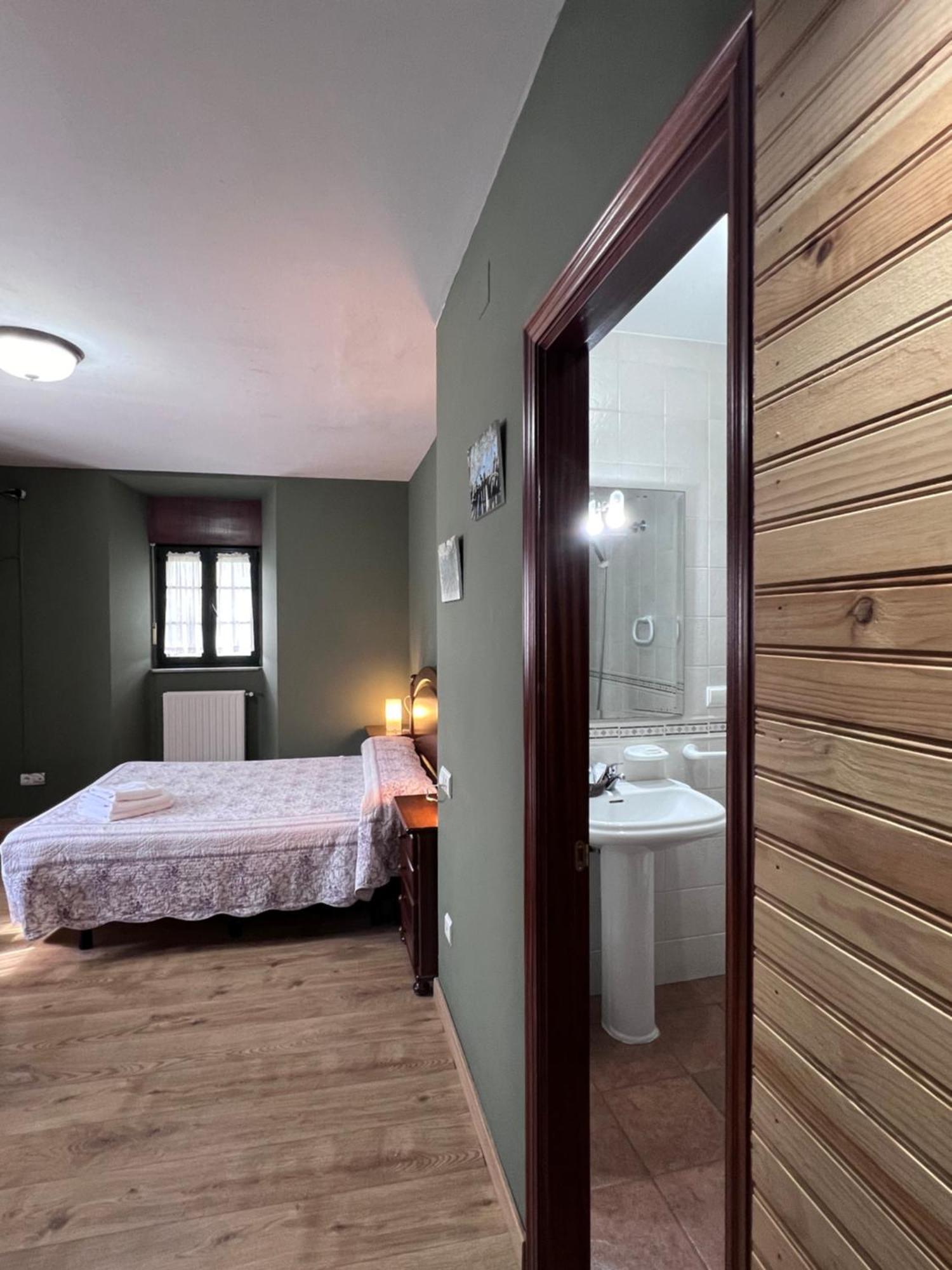 Fogar Dos Antigos Hotell Mazaricos Exteriör bild